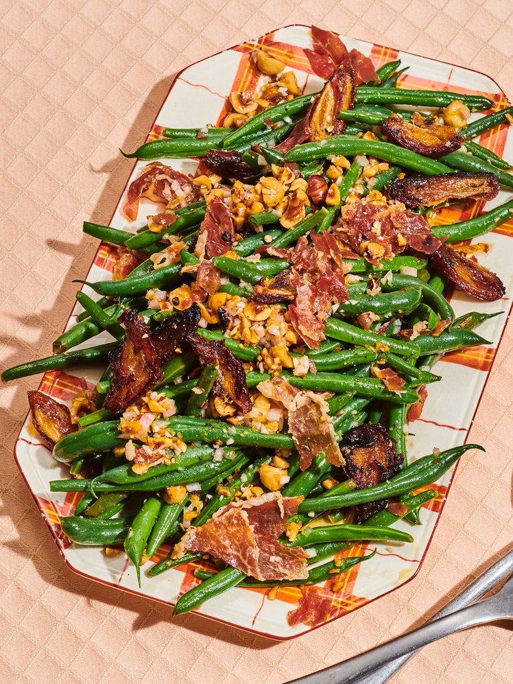 Hazelnut Green Beans With Prosciutto and Dates